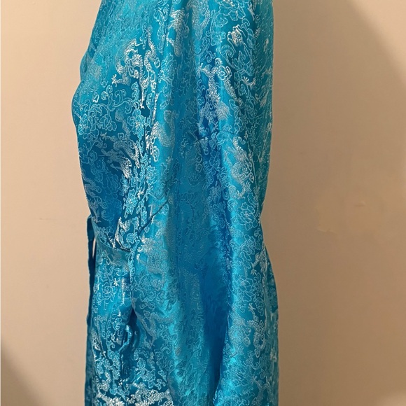 Turquoise Silver,Dragon, Kimono Robe - Picture 2 of 4